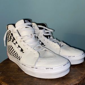 Checkered vans sk8-hi